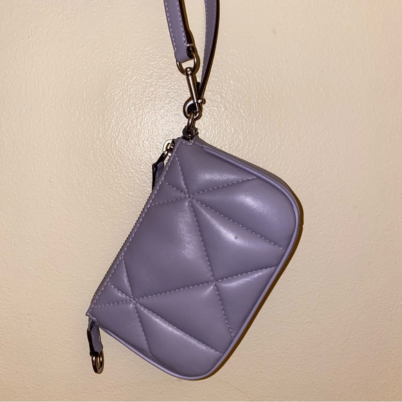 Coach mini wristlet New - Picture 6 of 9